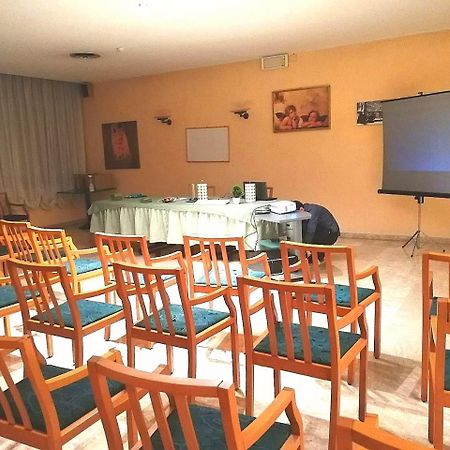 Hotel Rosa Абано Терме Екстериор снимка