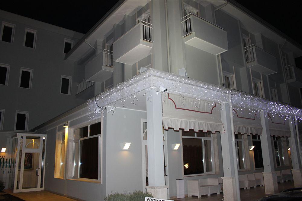Hotel Rosa Абано Терме Екстериор снимка