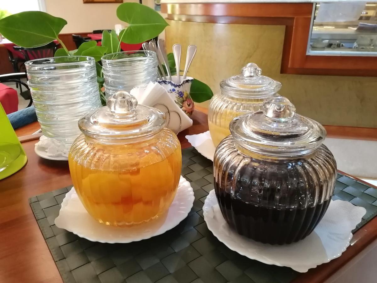 Hotel Rosa Абано Терме Екстериор снимка